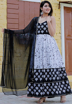Marble Dye Pure Cotton Abaya Style Suit in Black and White