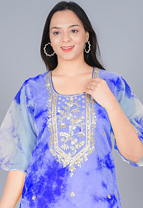 Marble Printed Organza Straight Kurta Set in Shaded Blue