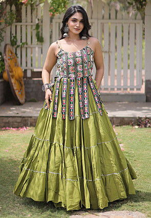 Page 7 | Green - Traditional - Indo-Western Dresses: Buy Indo-Western Outfits for Women Online