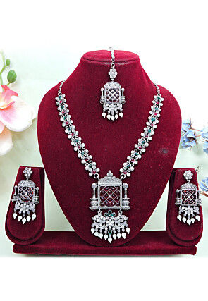 Oxidised Kemp Stone Studded Necklace Set