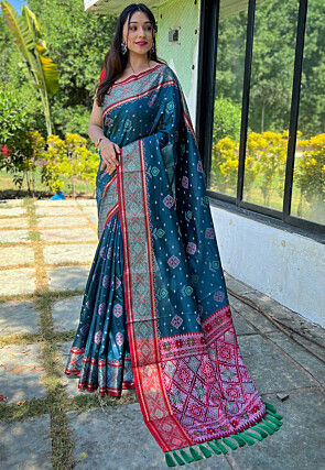 Patola Sarees: Buy Latest Indian Designer Patola Sarees Online - Utsav ...