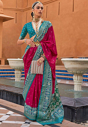 Patola Printed Art Silk Saree in Fuchsia