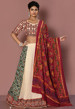 Buy Designer Sarees, Salwar Kameez, Kurtis & Tunic and Lehenga Choli.Appealing  Crepe & Silk Black Saree