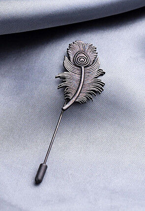 Peacock Grace Metallic Lapel Pin