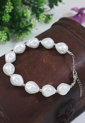 Pearl Adjustable Bracelet