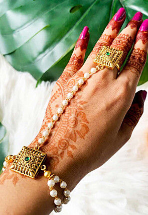 Pearl Adjustable Haath Phool