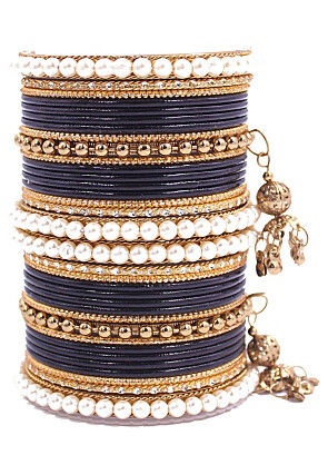 Pearl Bangle Set