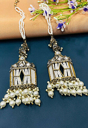 Resham ke earrings store