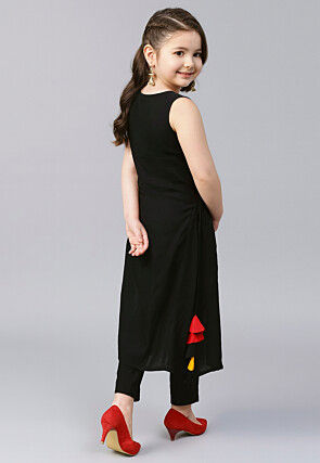Plain Cotton Rayon Straight Kurta Set in Black