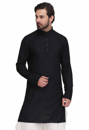 Plain Rayon Straight Kurta in Black