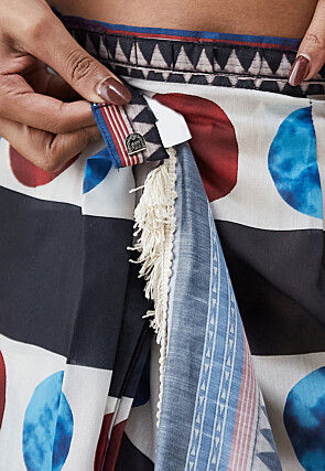 Pre-stitched Muslin Silk Saree in Black and Multicolor