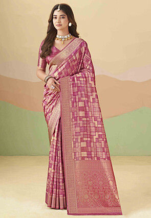 Printed Art Silk Saree in Fuchsia