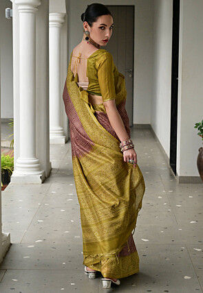 Printed Art Silk Saree in Maroon