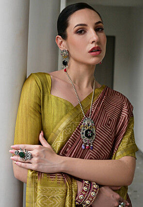 Printed Art Silk Saree in Maroon