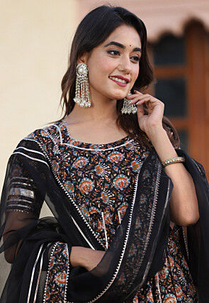 Printed Cotton Pakistani Suit in Black