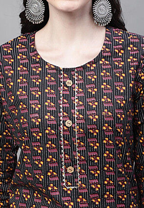 Printed Cotton Straight Kurti in Black