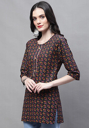 Printed Cotton Straight Kurti in Black