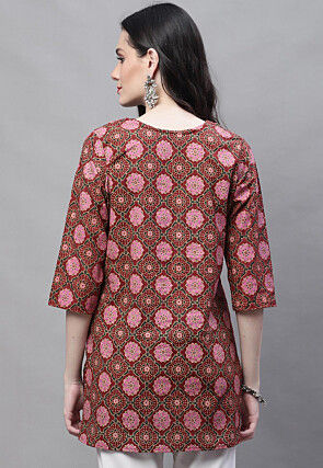 Printed Cotton Straight Kurti in Maroon