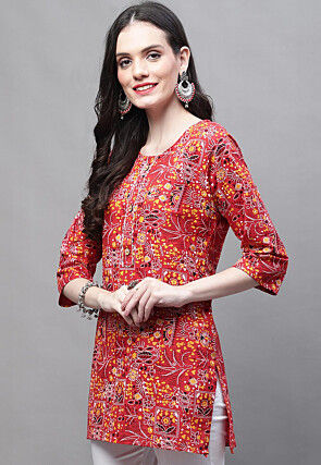 Printed Cotton Straight Kurti in Red