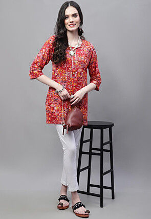 Printed Cotton Straight Kurti in Red