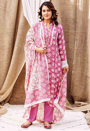 Pink Floral Print Salwar Kameez Suit - Trendz & Traditionz Boutique –  TRENDZ & TRADITIONZ BOUTIQUE