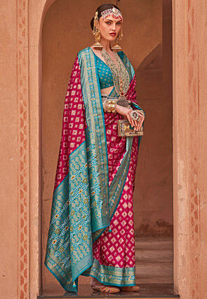 Printed Art Silk Saree in Fuchsia