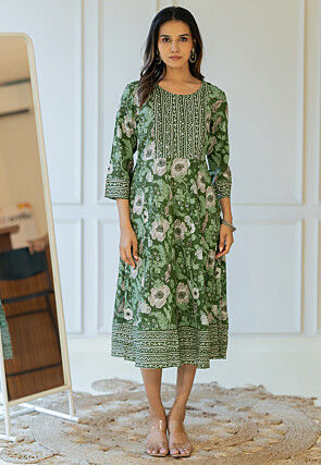 Page 29 | Green - Women - Indo-Western Dresses: Buy Indo-Western Outfits  for Women Online | Utsav Fashion