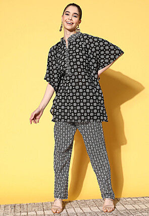 Printed Pure Cotton Back Tie Kaftan Set in Black