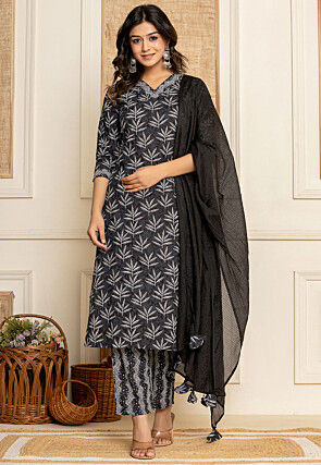 Printed Pure Cotton Pakistani Suit in Black