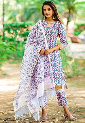 Cotton Suit: Buy Cotton Salwar Suits Online in Latest Designs | Utsav ...
