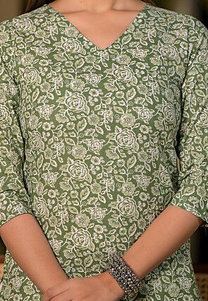 Printed Pure Cotton Pakistani Suit in Green
