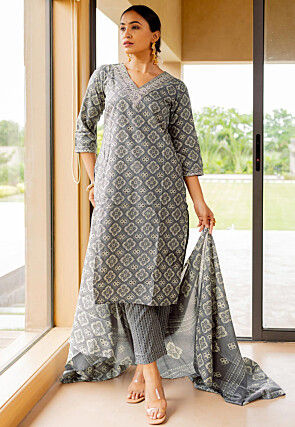 Printed Pure Cotton Pakistani Suit in Grey