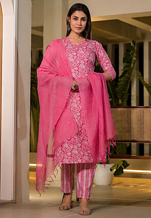 Printed Pure Cotton Pakistani Suit in Pink