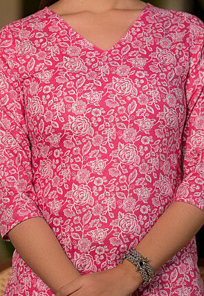 Printed Pure Cotton Pakistani Suit in Pink