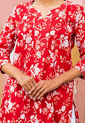 Printed Pure Cotton Straight Kurti in Red