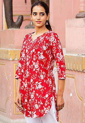 Printed Pure Cotton Straight Kurti in Red