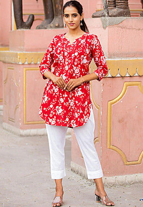 Printed Pure Cotton Straight Kurti in Red