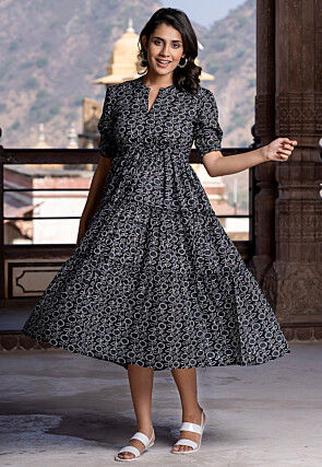 Page 54 | Cotton Dress: Buy Indo-Western Cotton Dresses for Women Online | Utsav Fashion Page 54 | Cotton Dress: Buy Indo-Western Cotton Dresses for Women Online | Utsav Fashion