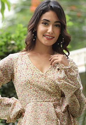 Page 5 | Indo-Western Dresses: Buy Indo-Western Outfits for Women