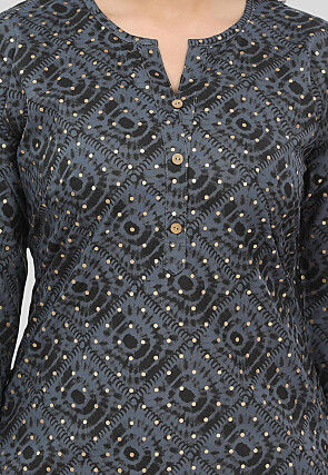 Printed Rayon Straight Kurti in Grey