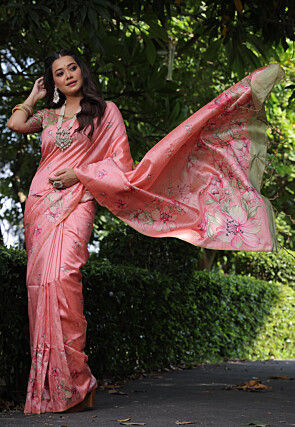 Printed Tussar silk Saree in Pink