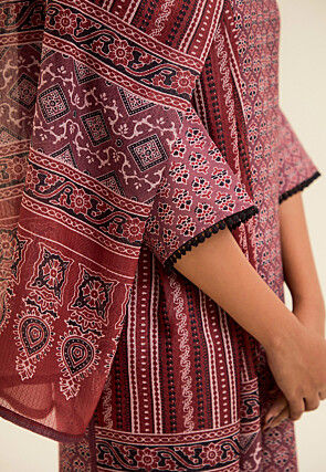 Printed Viscose Rayon Pakistani Suit in Purple