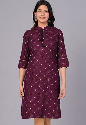 Printed Viscose Rayon Straight Kurta in Violet