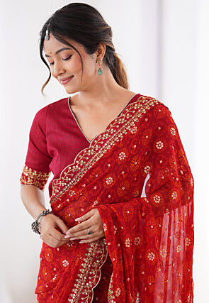 Shibhori Printed Georgette Scalloped Saree in Red