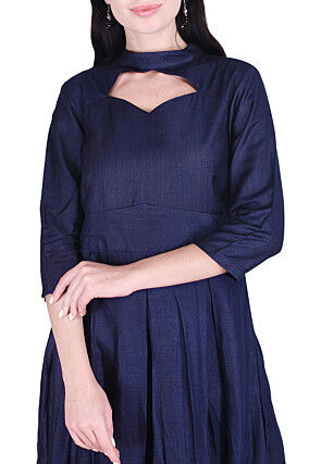 Solid Color Art Silk Pleated Dress in Navy Blue