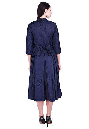 Solid Color Art Silk Pleated Dress in Navy Blue
