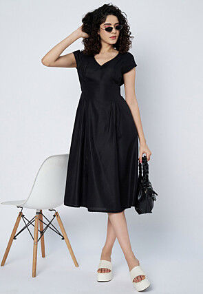 Solid Color Cotton Dress in Black