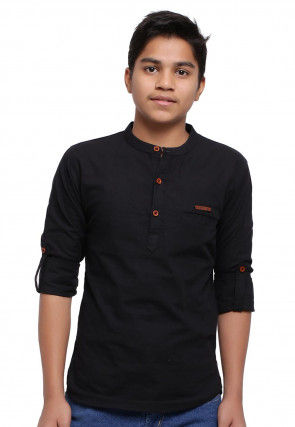 Solid Color Cotton Short Kurta in Black