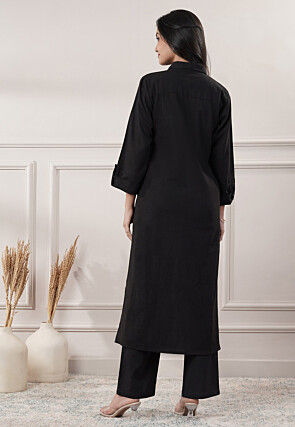 Solid Color Cotton Slub Straight Kurta in Black