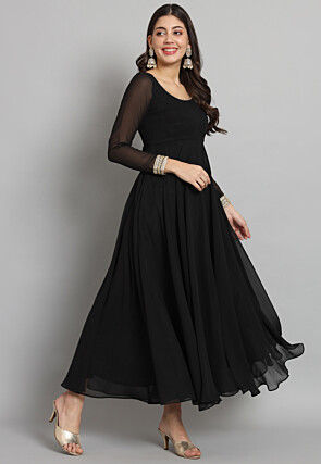 Solid Color Georgette Aline Suit in in Black